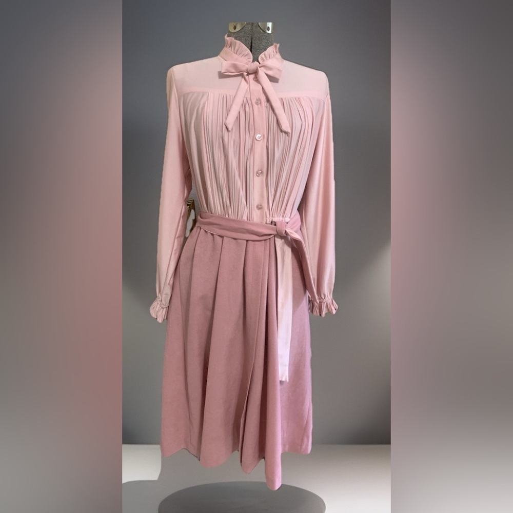 Vintage Discovery Mauve Tie-Neck Pleated Midi Dress ILGWU 70s 80s